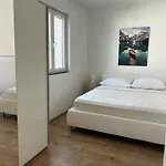 With Parking Space Vlasici, Pag - 4139 Apartamento