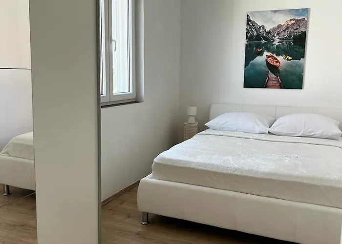 Apartments With Parking Space Vlasici - Pag - 4139 Apartman