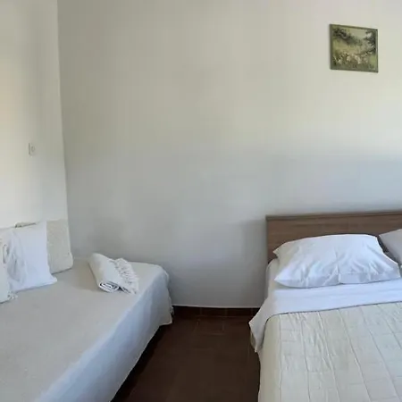 Apartments With Parking Space Vlasici, Pag - 4139