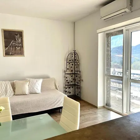 With Parking Space - Pag - 4139 شقة Vlašići